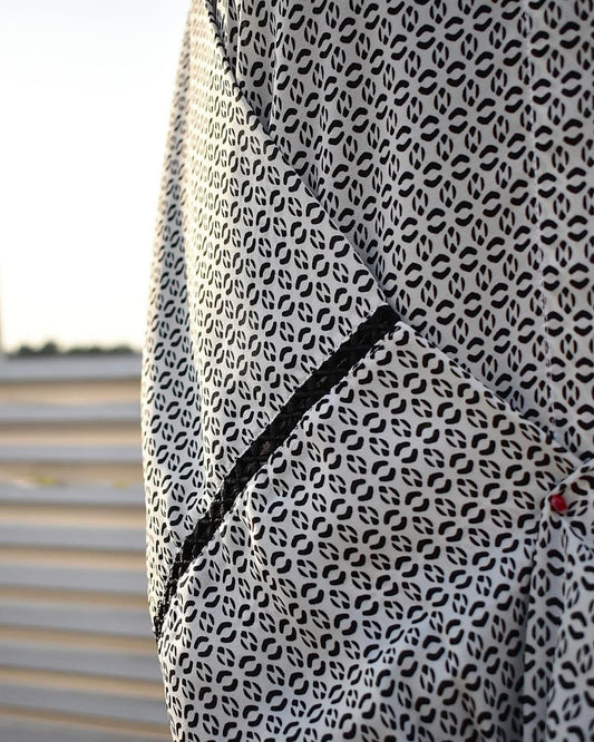 Black & White Georgette Abaya