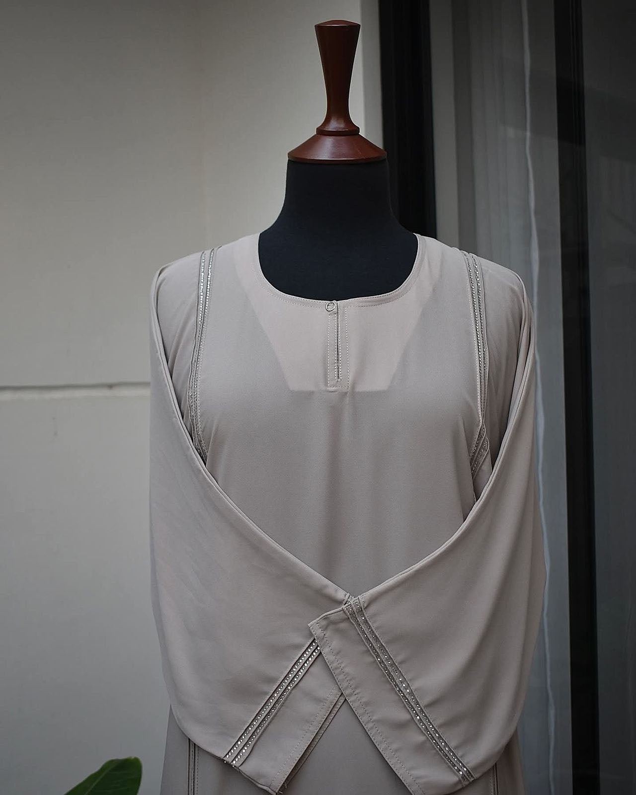 Elegant Silver Sequin Abaya