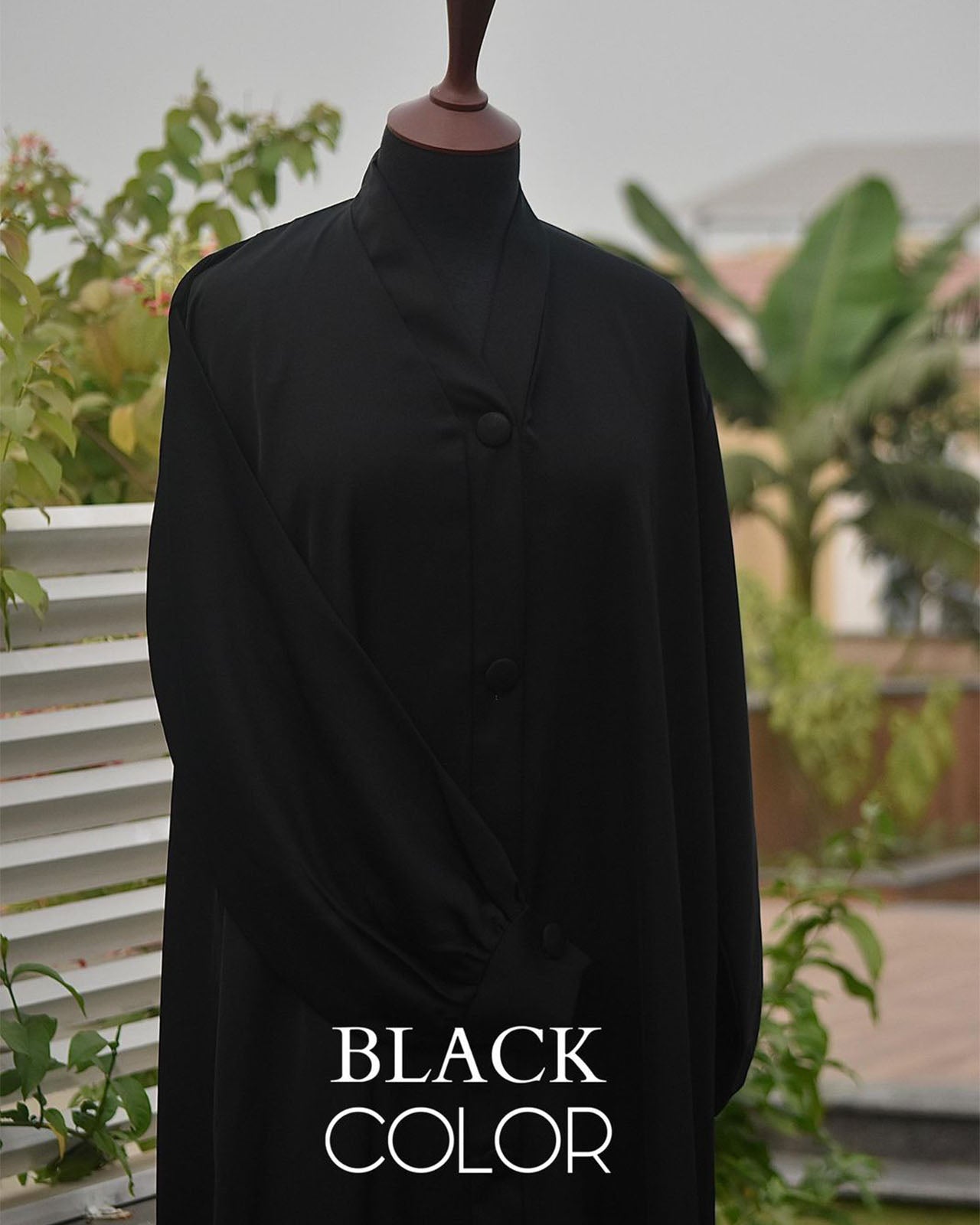 Noir Classic Buttoned Abaya